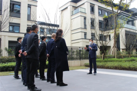 新思路裝飾‖工地巡查◇監(jiān)管到位，質(zhì)量爭(zhēng)先